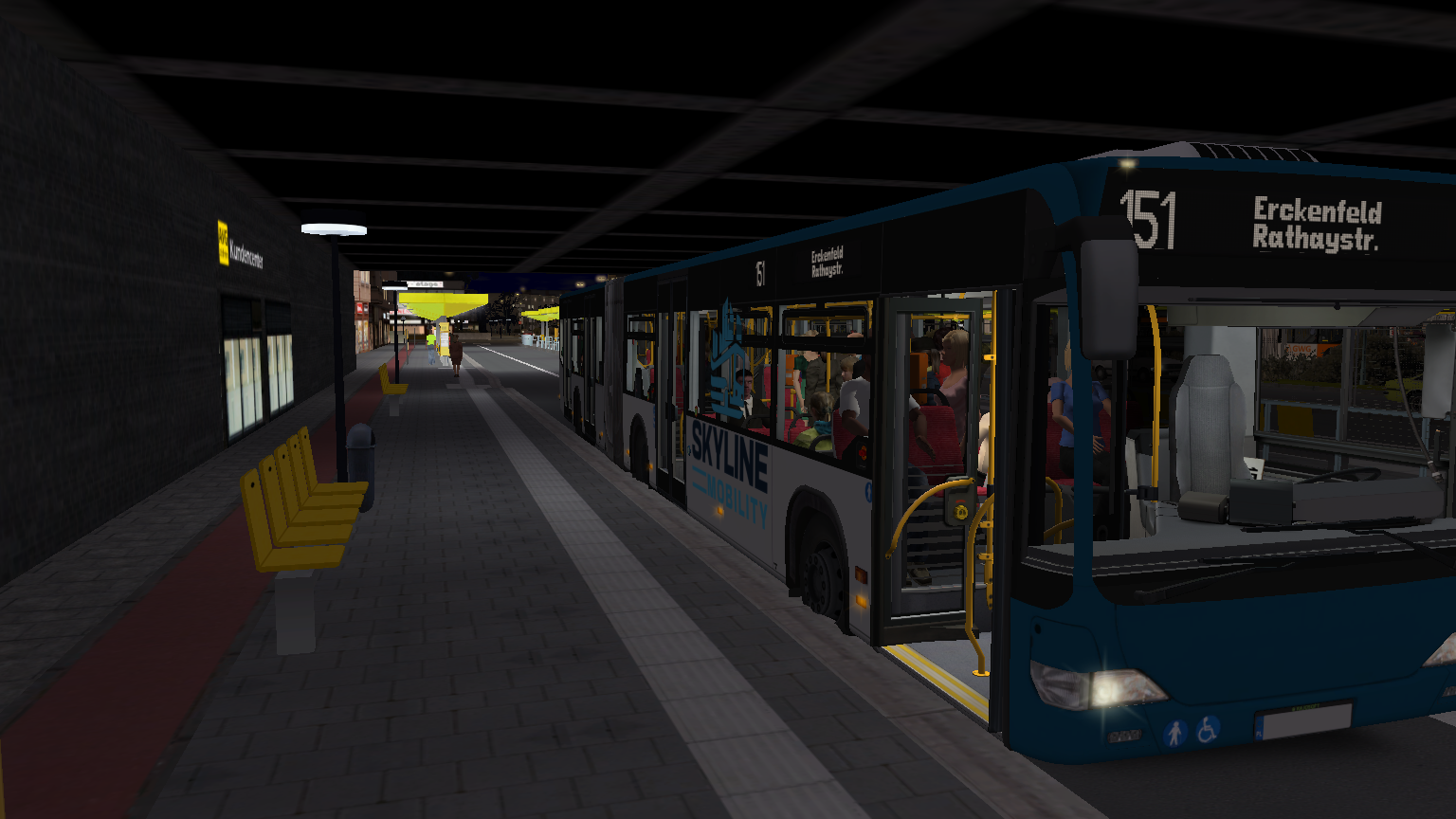 Skyline Mobility Bus der Linie 151 am Bahnsteig Nordstrasse